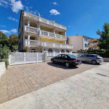 Ferienwohnung Fur 6 Personen Ca 60 Qm In Crikvenica, Kvarner Bucht Und Umgebung Apartment *